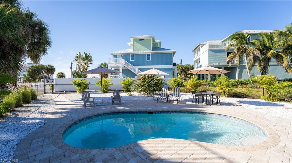 6030 Estero BLVD-39
