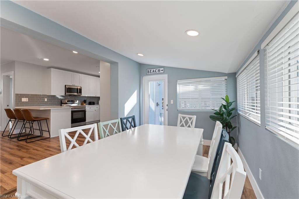 6030 Estero BLVD-21
