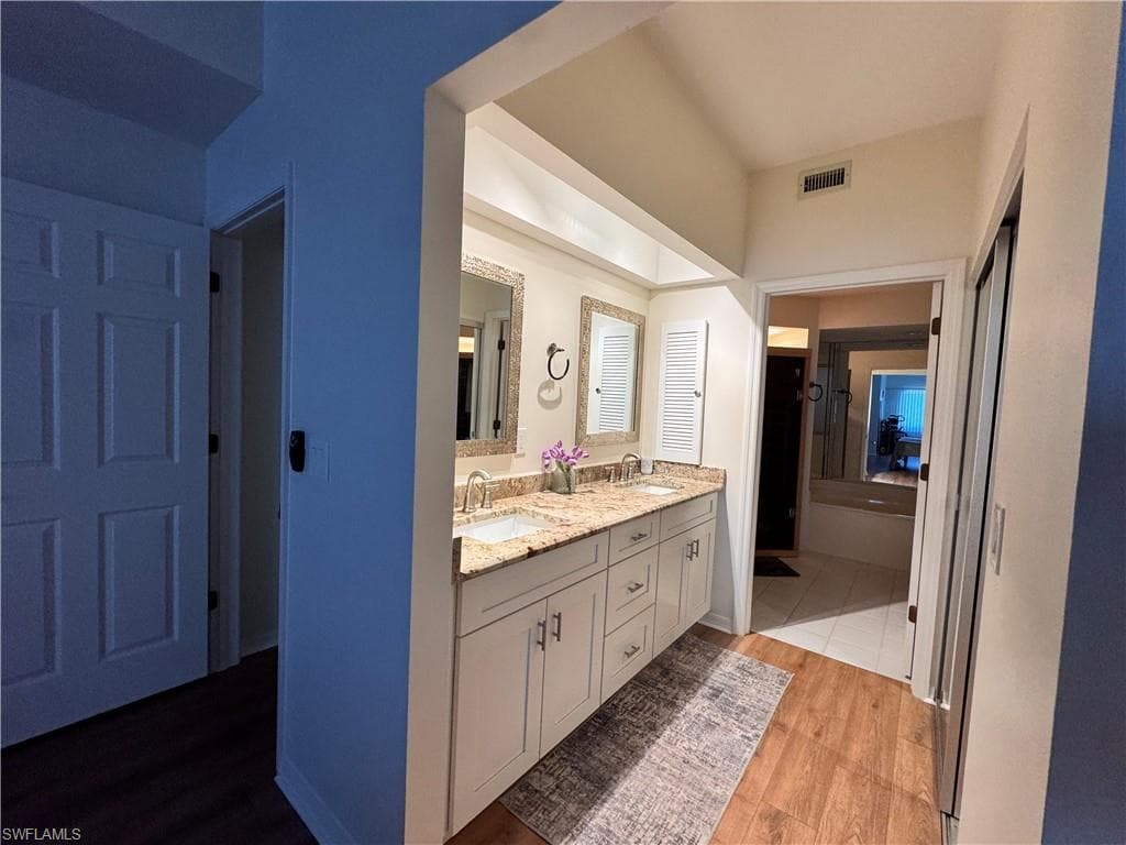 16551 Heron Coach WAY 302-2