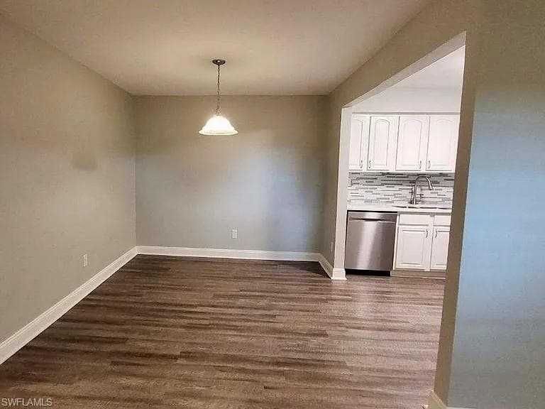 6168 Principia DR 2-4