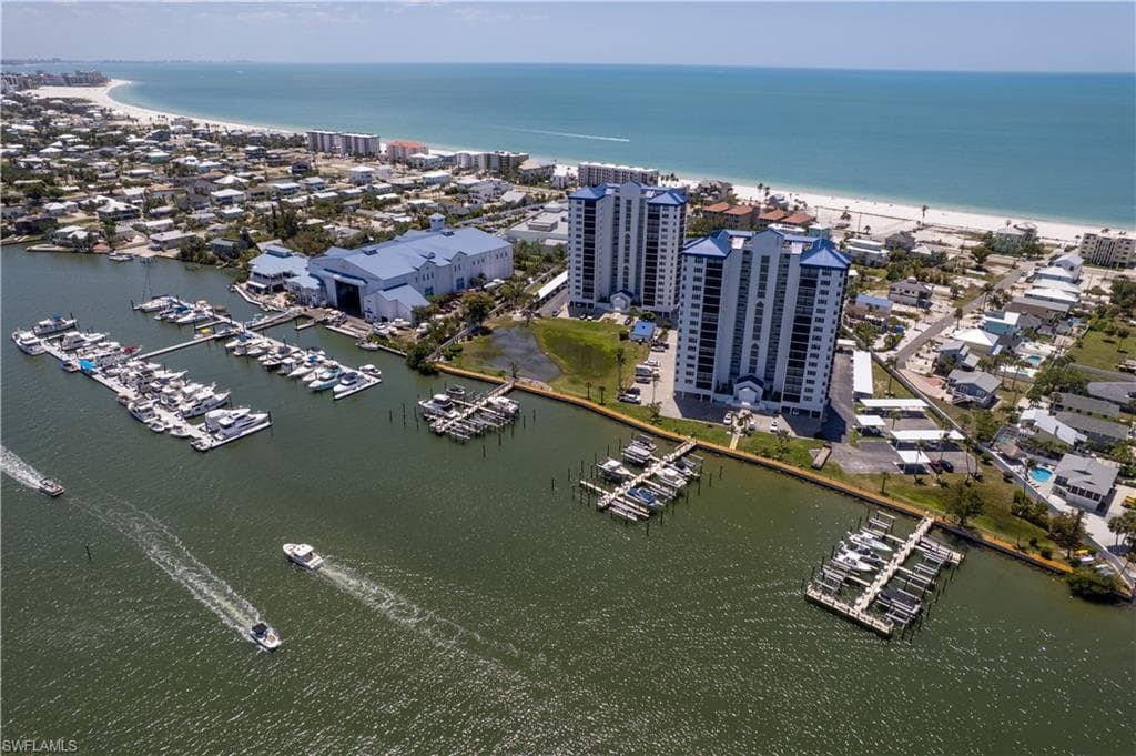 4753 Estero BLVD 905-2