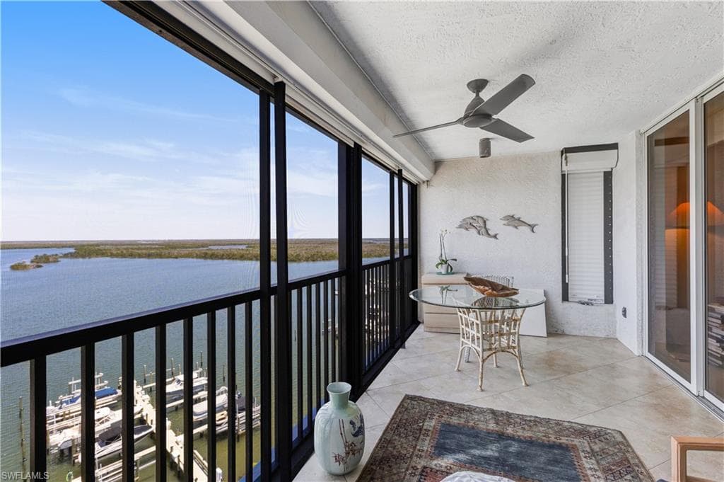 4753 Estero BLVD 905-11