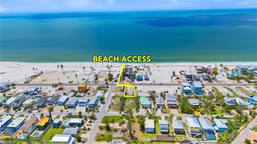 5421 / 5425 Estero BLVD-3