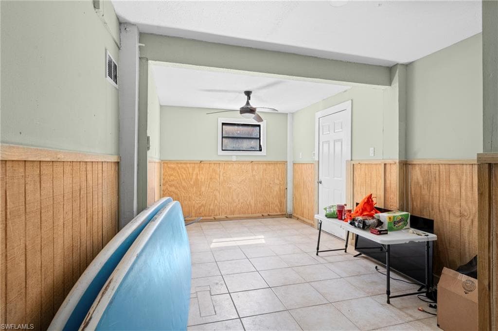 210 Miramar ST-30