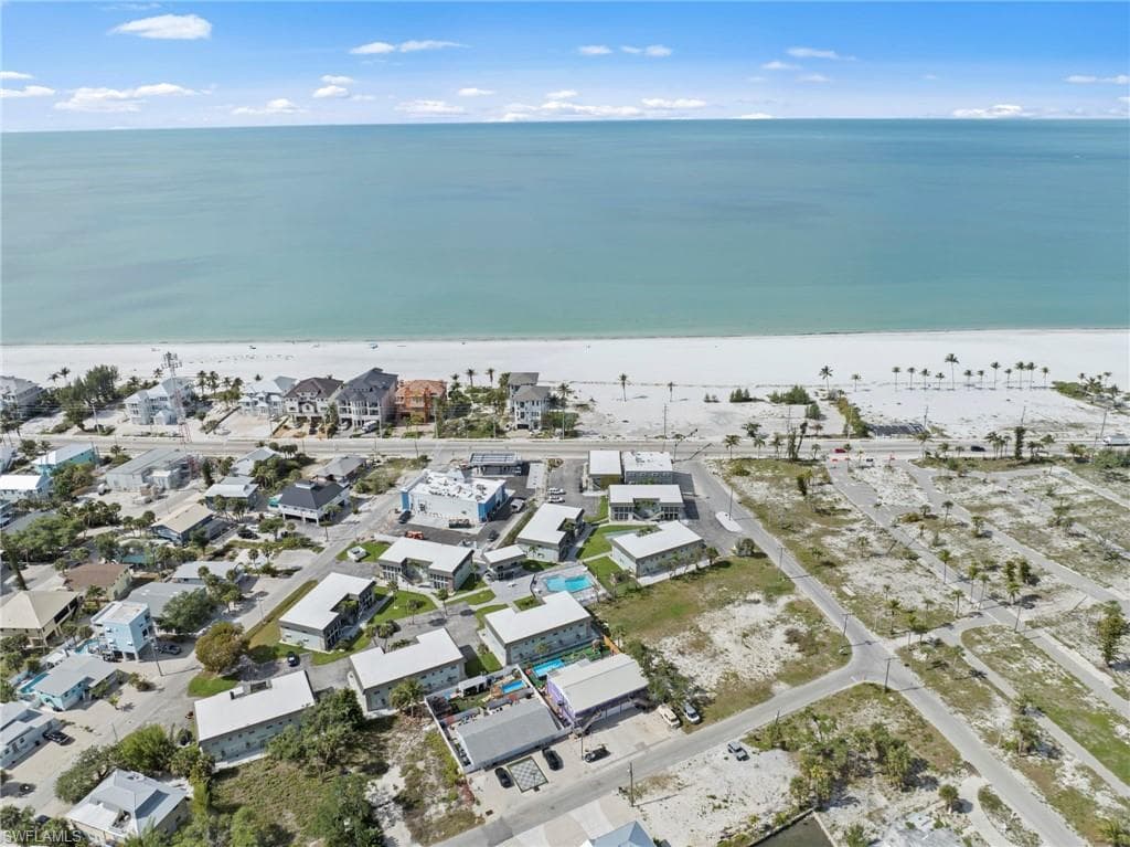 3045 Estero BLVD 7D-41
