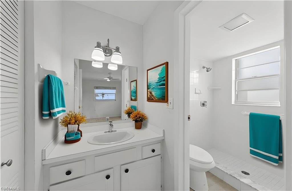 3045 Estero BLVD 7D-27