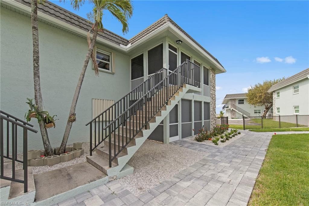 3045 Estero BLVD 7D-9