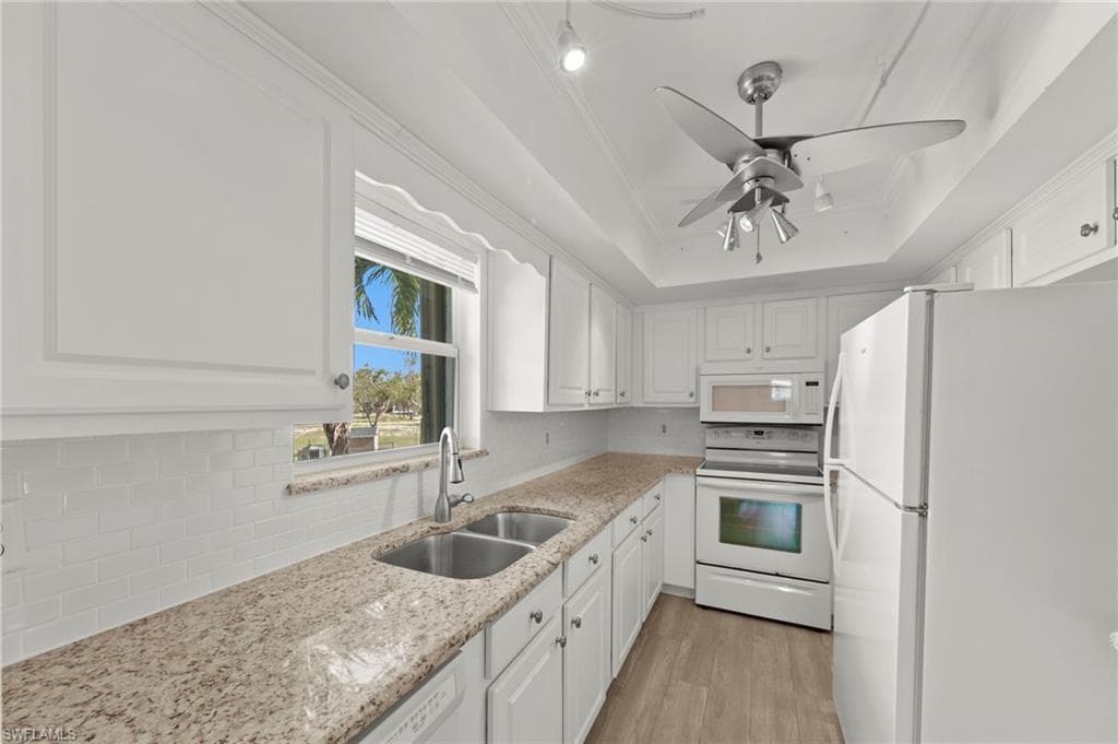 3045 Estero BLVD 7D-23