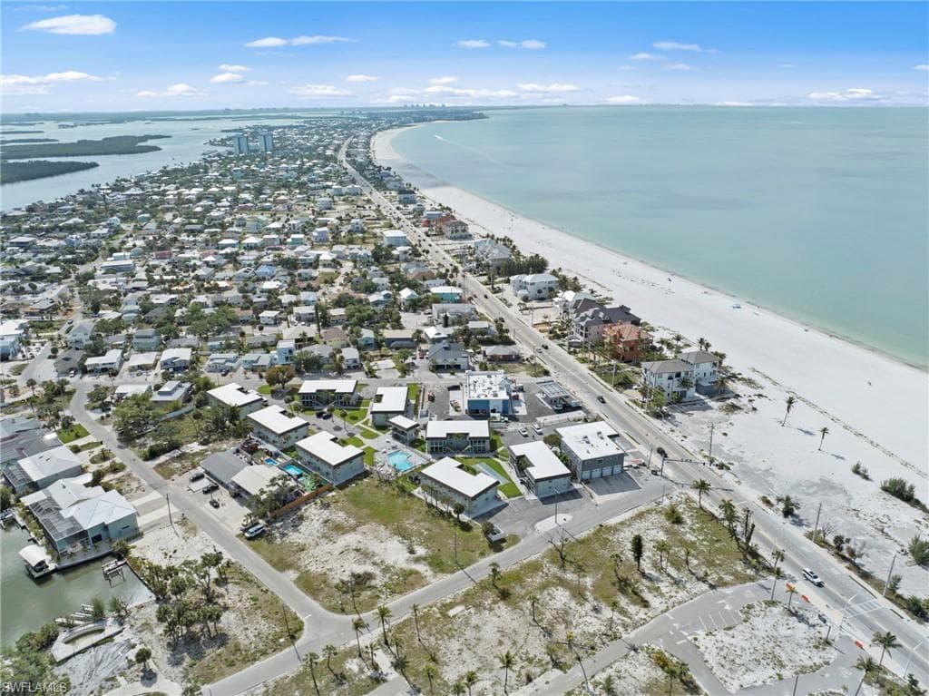 3045 Estero BLVD 7D-40