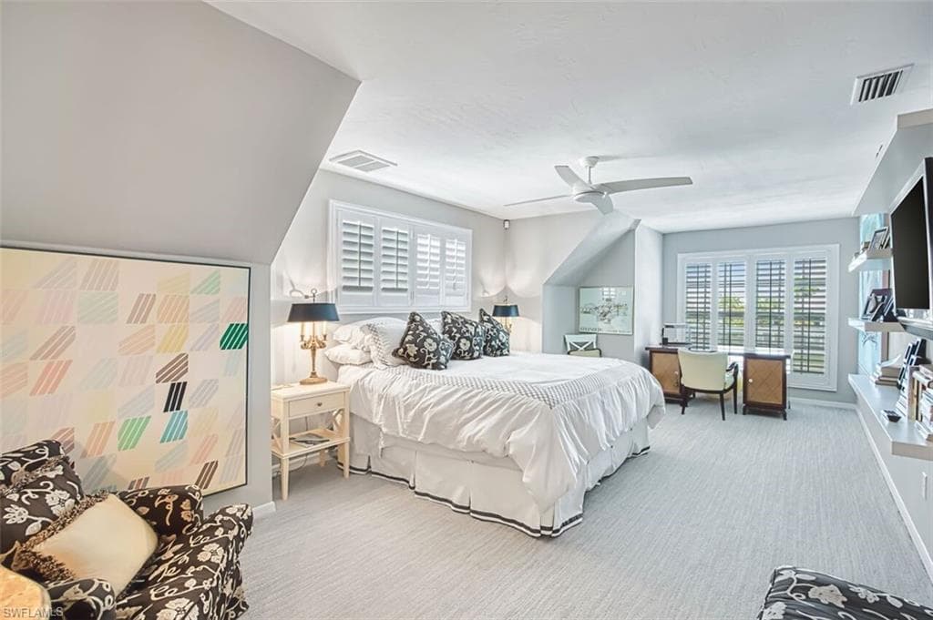 246 Christofer CT-22