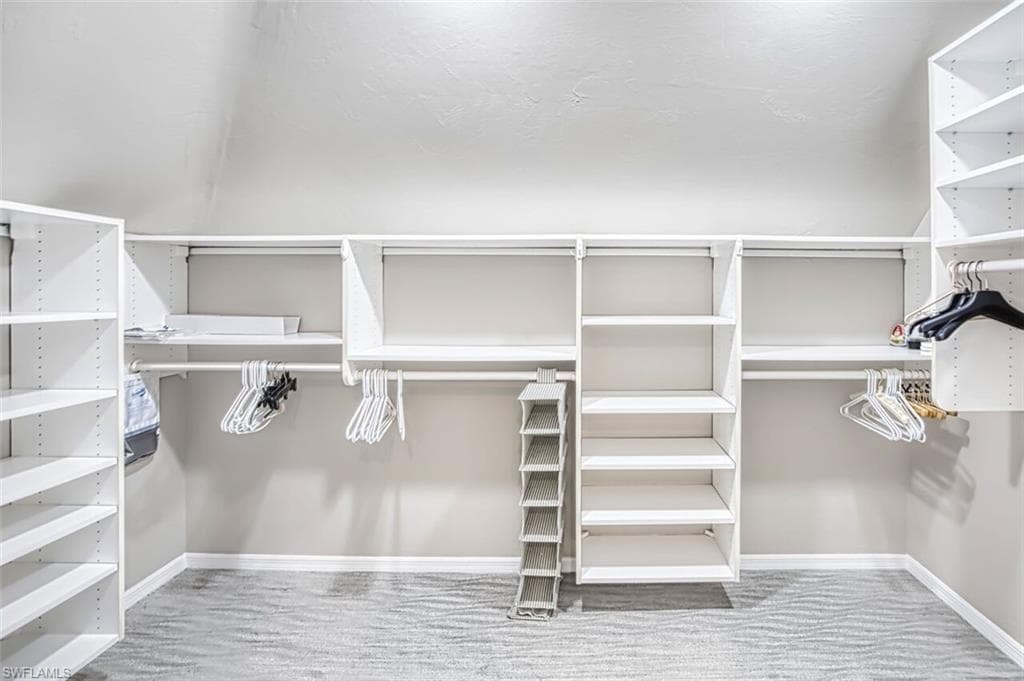 246 Christofer CT-24