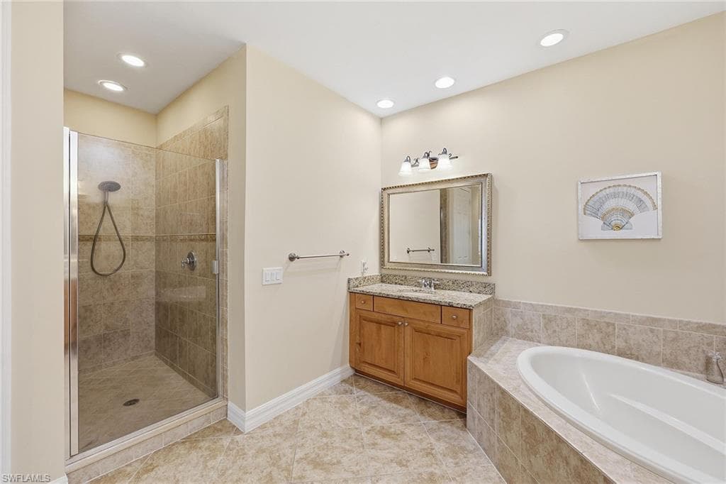 14508 Dolce Vista RD 202-17