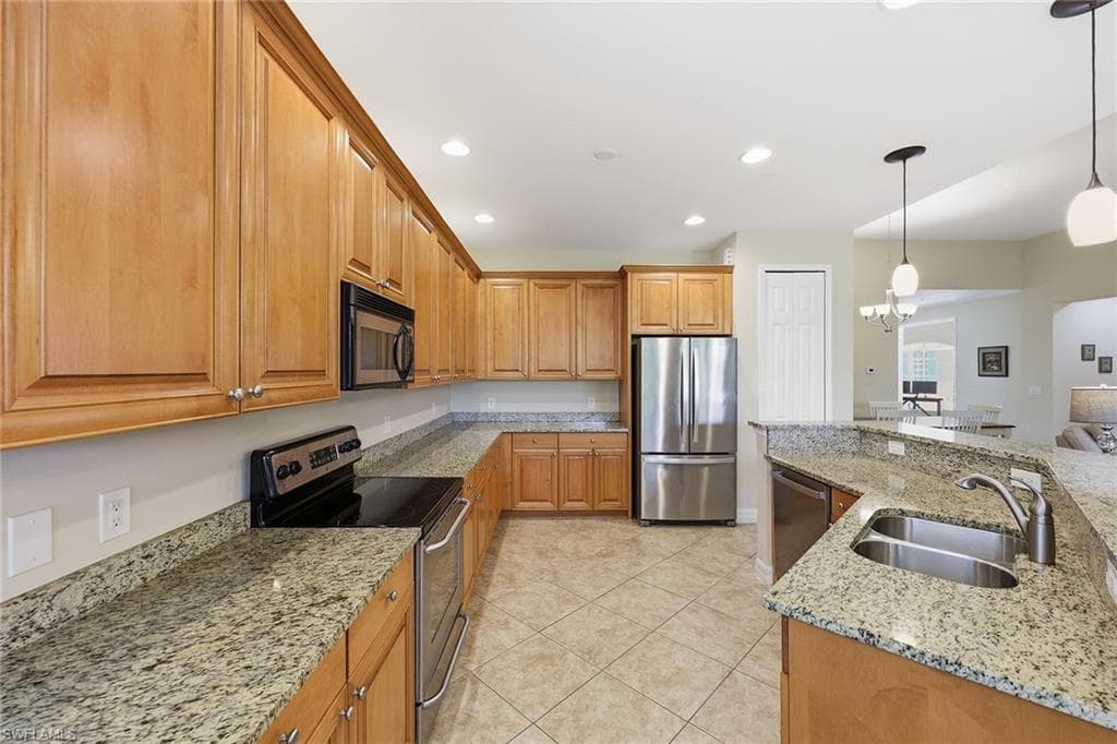 14508 Dolce Vista RD 202-10