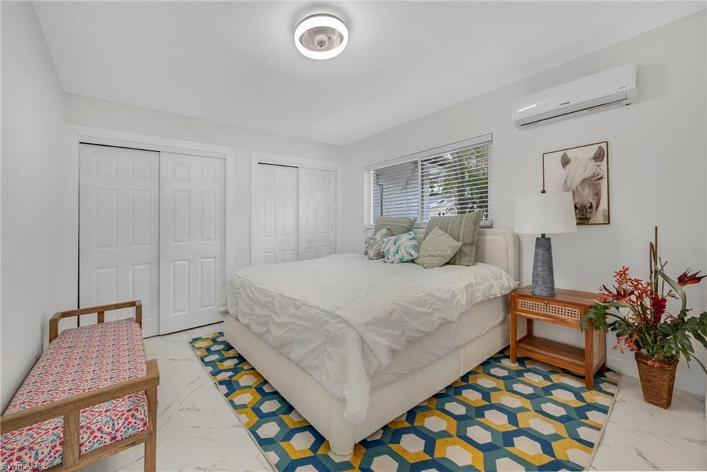 2566-2578 Jackson ST W-21