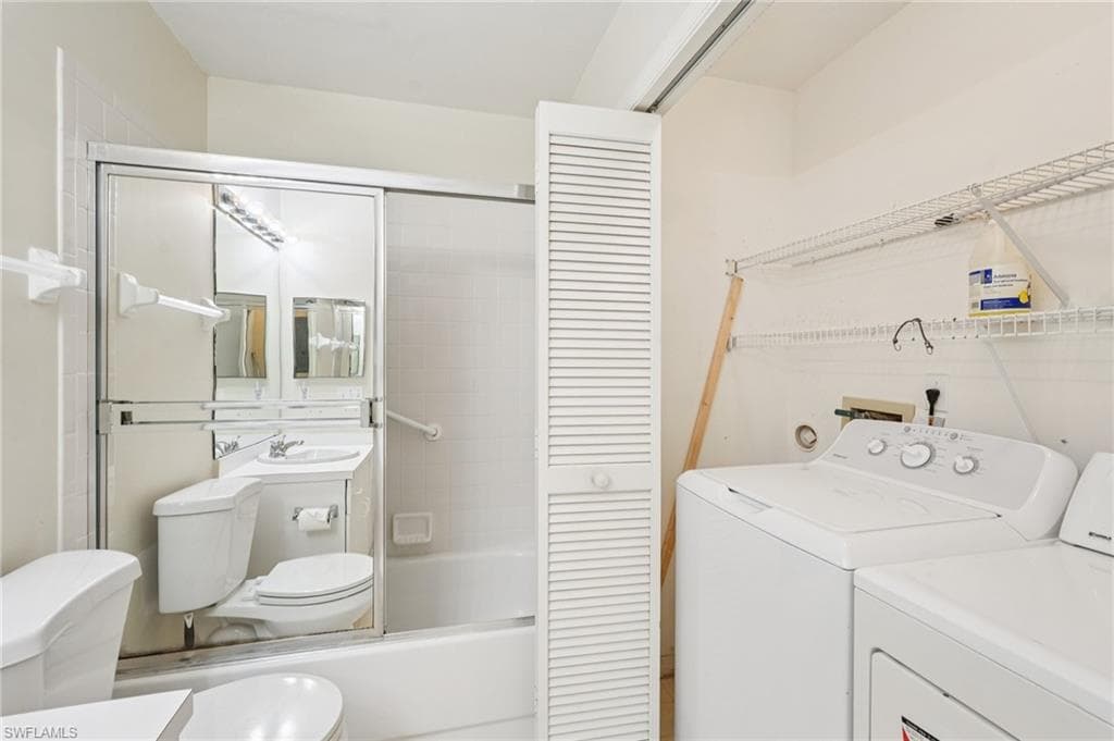 7340 Coventry CT 809-17