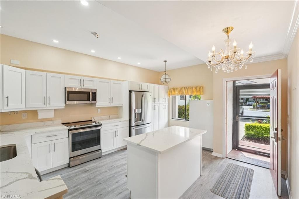 7340 Coventry CT 809-4