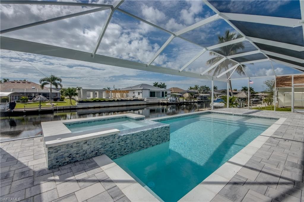 5314 Colonade CT-32