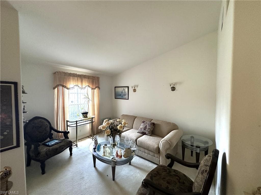 2409 Del Ray PL-6