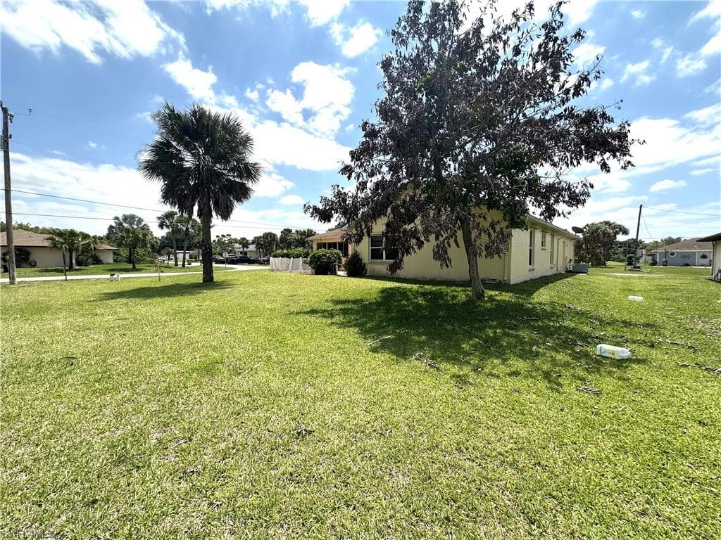 2409 Del Ray PL-35
