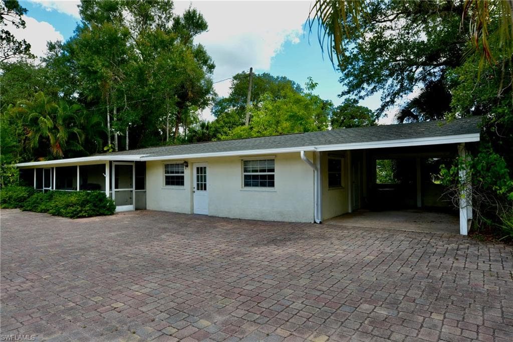 18220 Elmwood DR-39