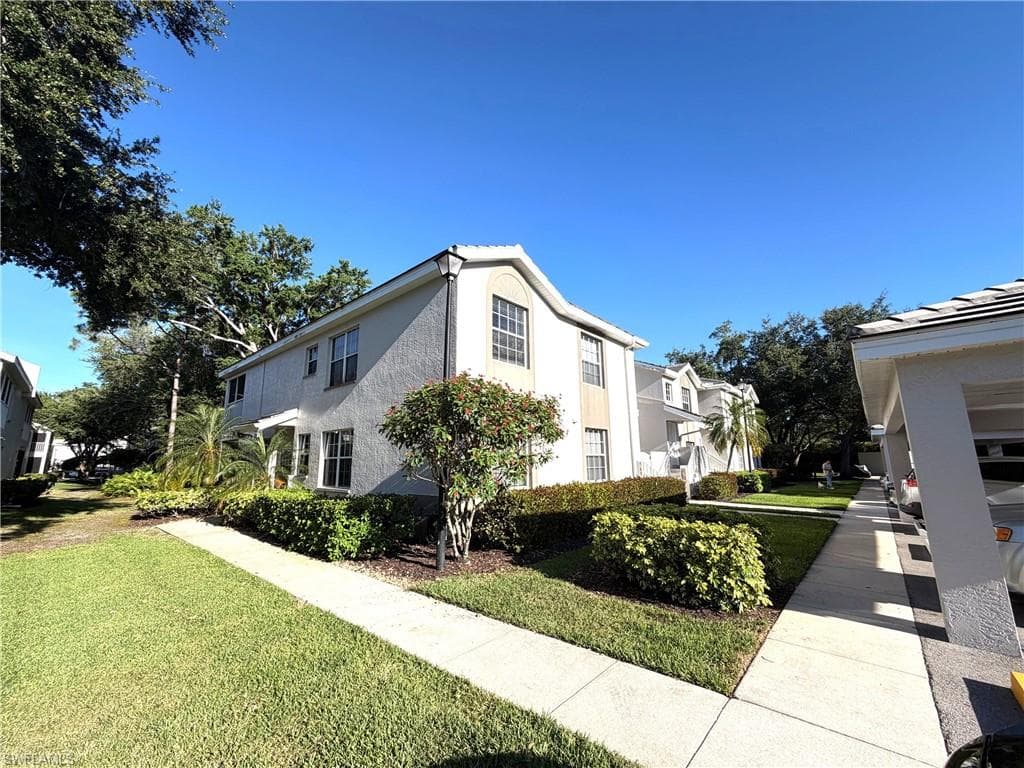 3740 Fieldstone BLVD 104-22
