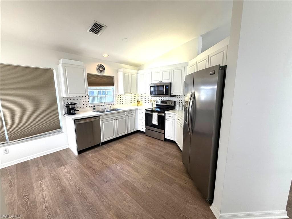 3740 Fieldstone BLVD 104-10