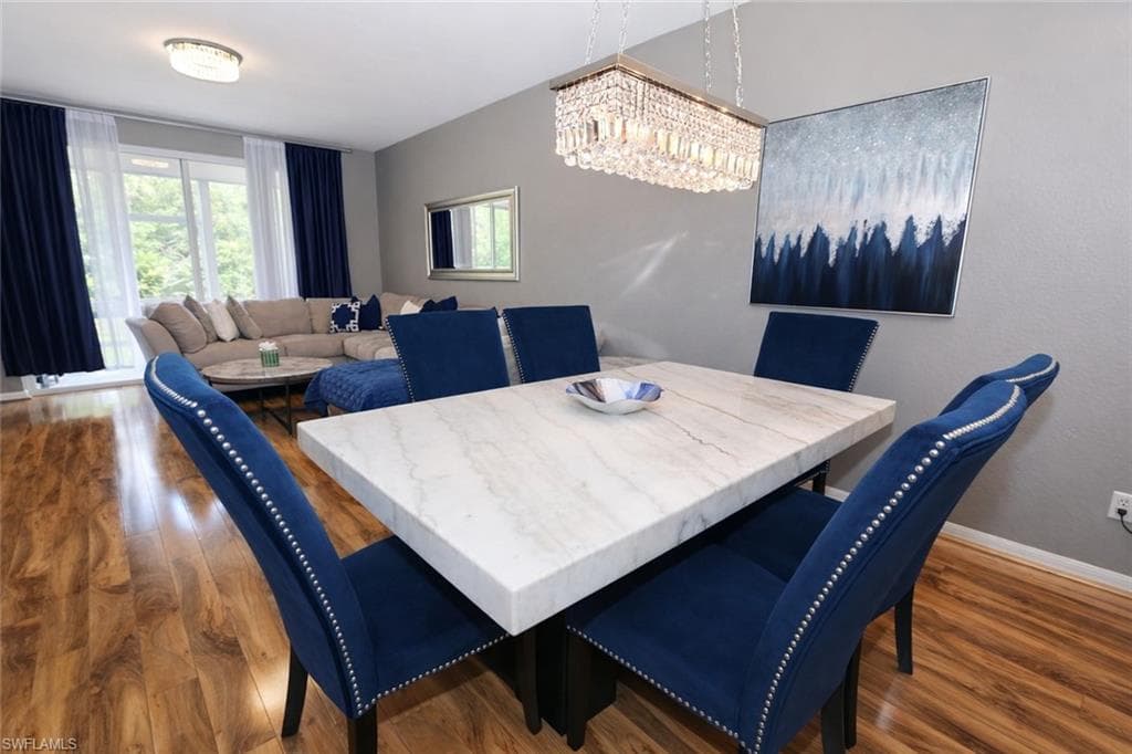3225 Cypress Glen WAY 105-13