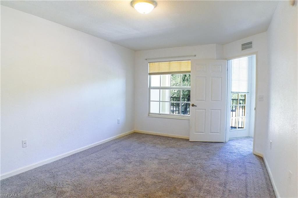 4113 residence DR 211-19