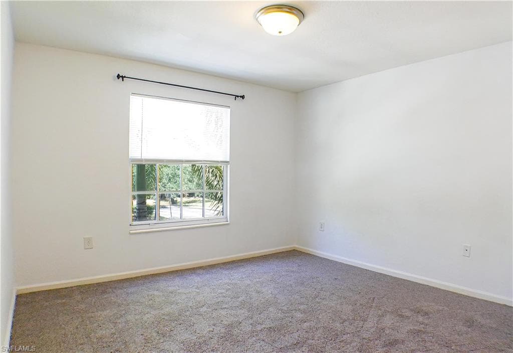 4113 residence DR 211-8