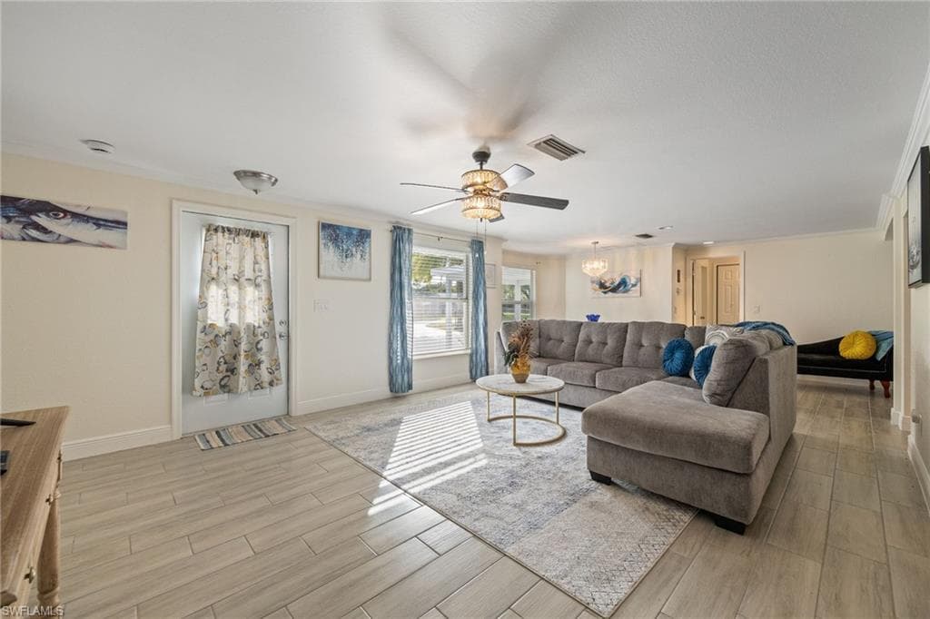 17041 E Lake DR-7