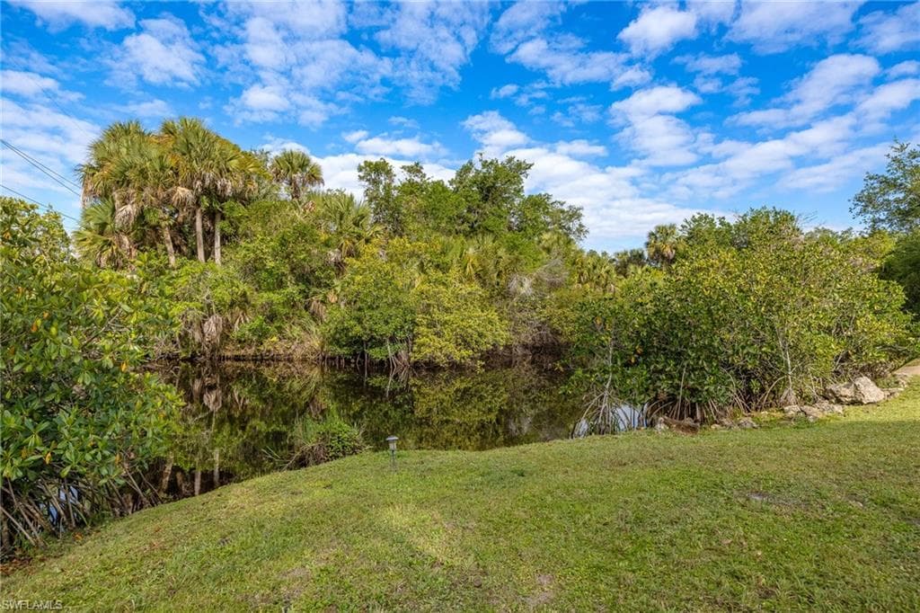 17041 E Lake DR-5