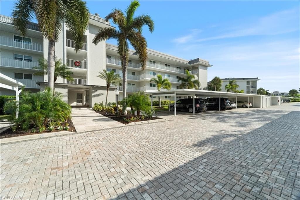 307 Goodlette-Frank RD S B202-2