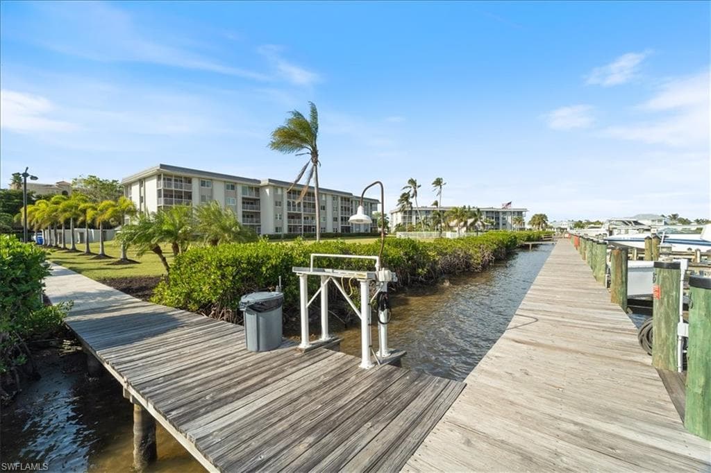 307 Goodlette-Frank RD S B202-11