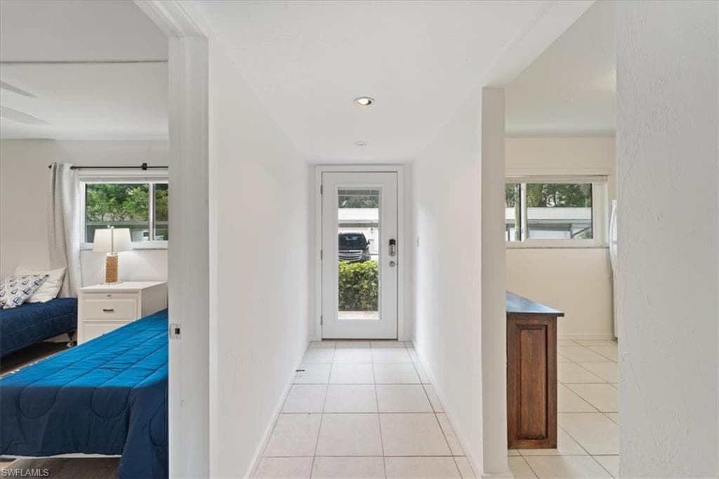 307 Goodlette-Frank RD S B202-31