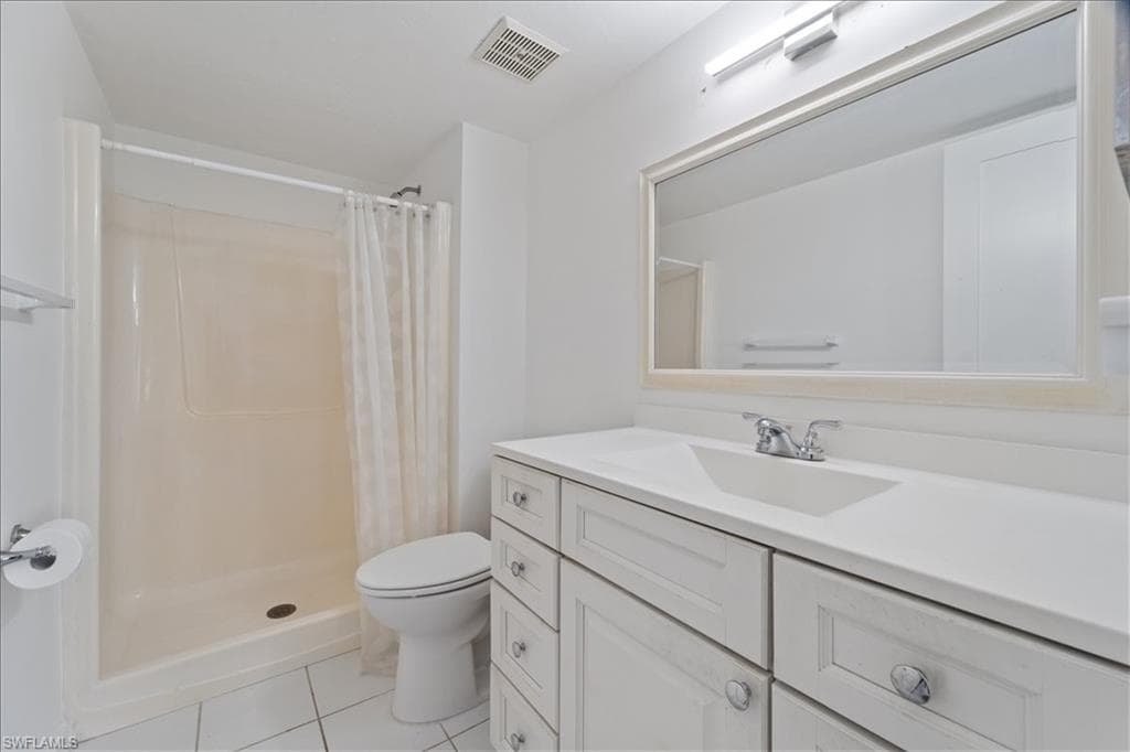 307 Goodlette-Frank RD S B202-21