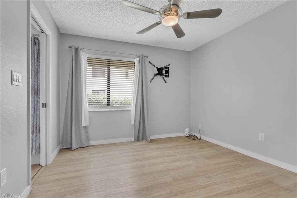 9861 Alabama ST 3-17
