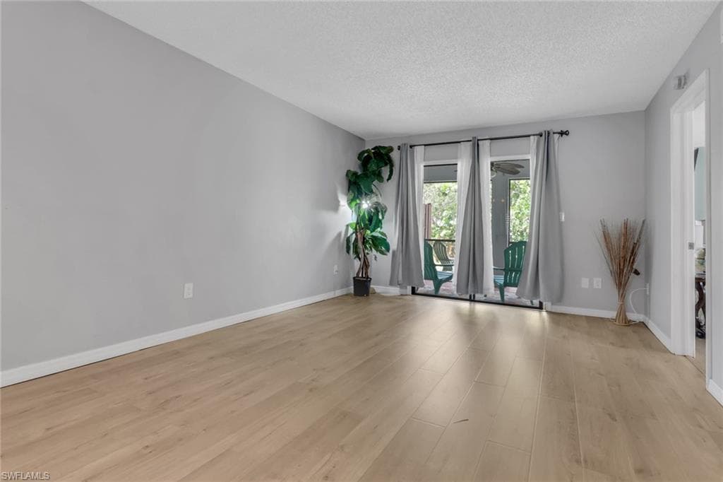 9861 Alabama ST 3-11