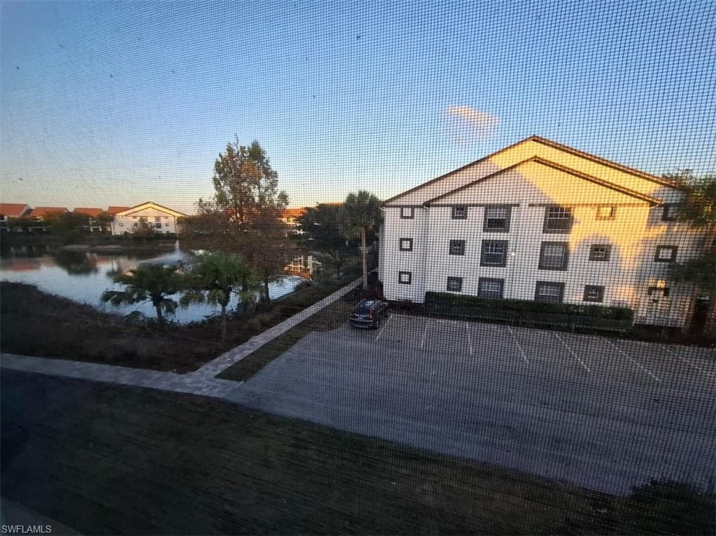 7915 Preserve CIR 234-28