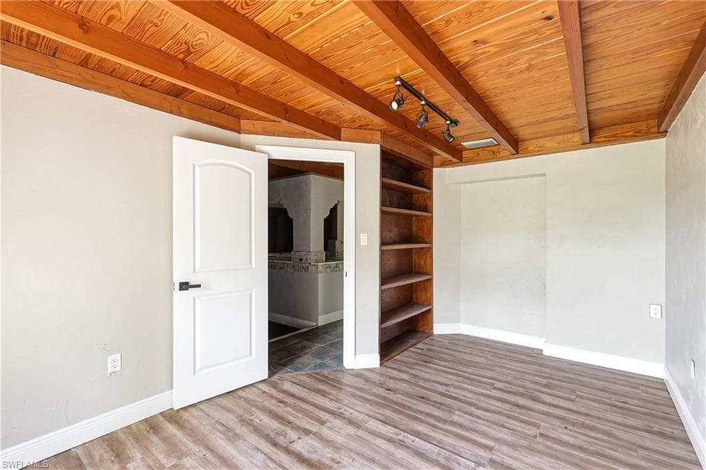 2204 Channel WAY-24