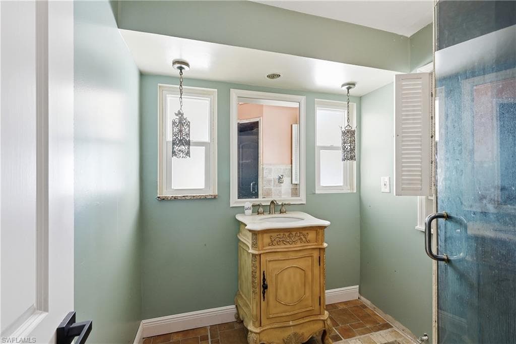 2204 Channel WAY-31