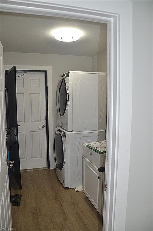 6036 Birnam Wood LN-20