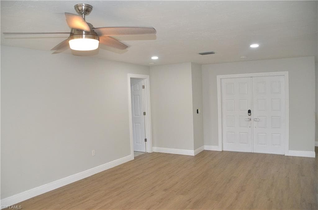 6036 Birnam Wood LN-8