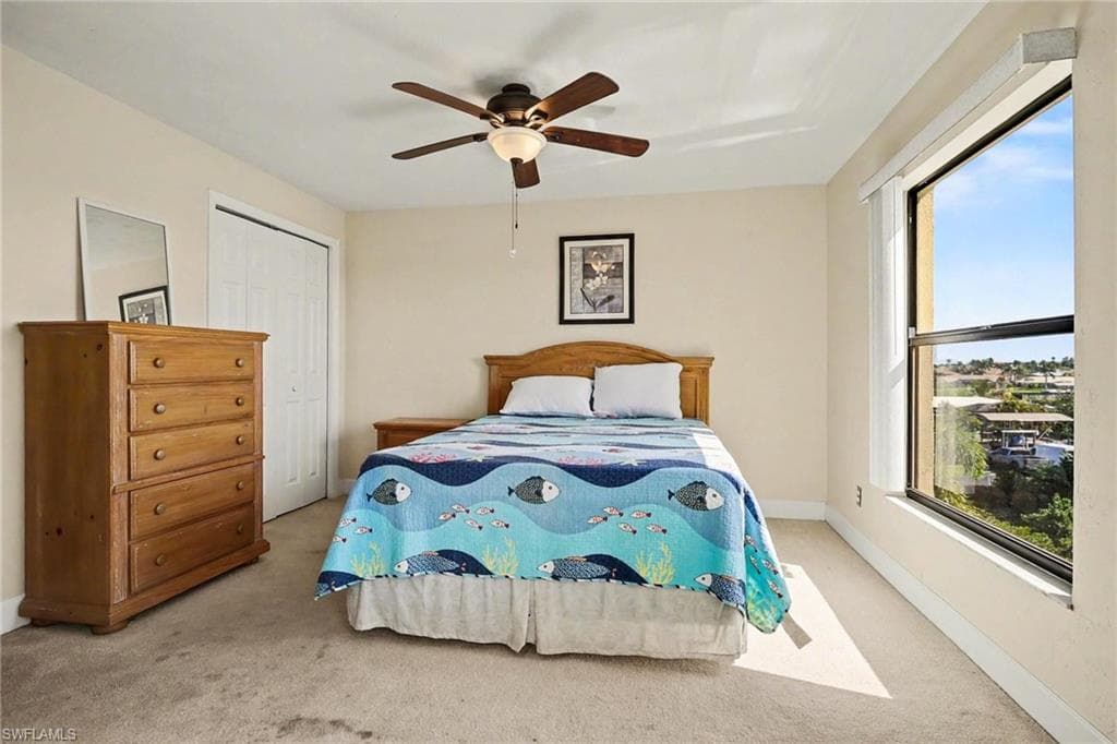 4703 SE 17th PL 404-9