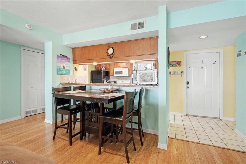 4703 SE 17th PL 205-4