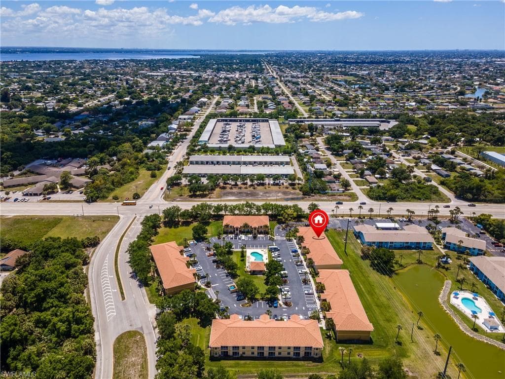 950 Hancock Creek South BLVD 423-30
