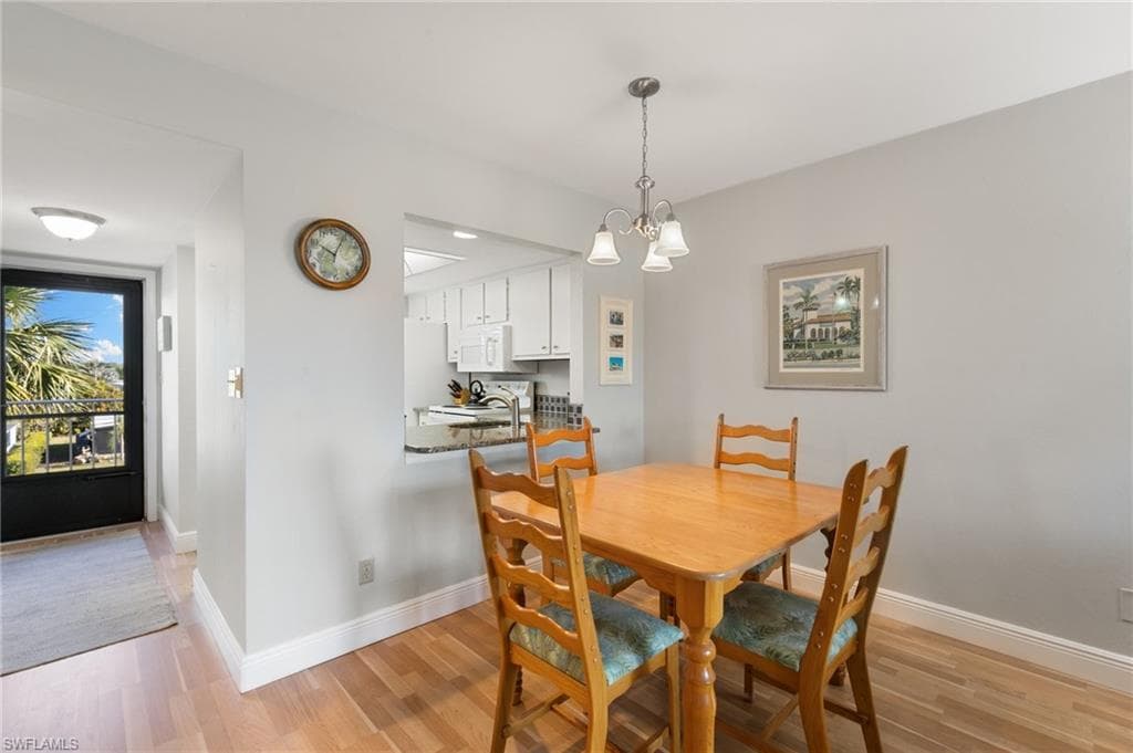 1024 Manatee RD C303-14