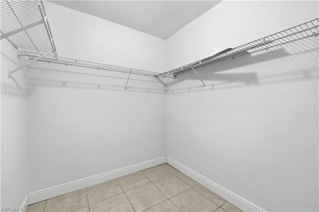 4230 Jack Frost CT 4402-23