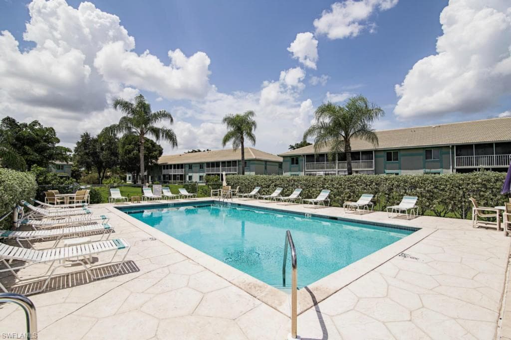 180 Furse Lakes CIR E8-2