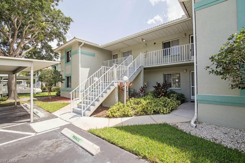 180 Furse Lakes CIR E8-1