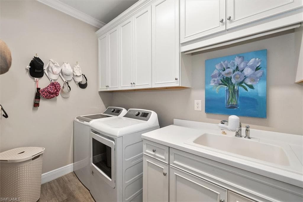 2302 Marquesa CIR-23